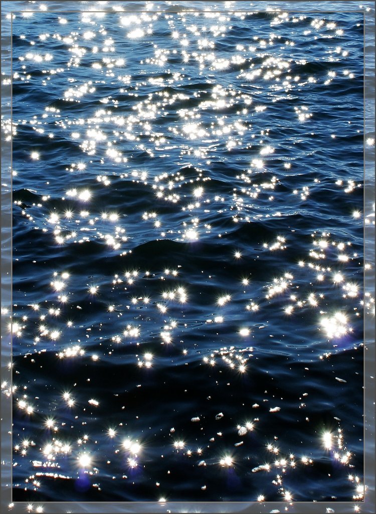 Sonnenlichter tanzen auf dem Wasser
(29.10.2012)