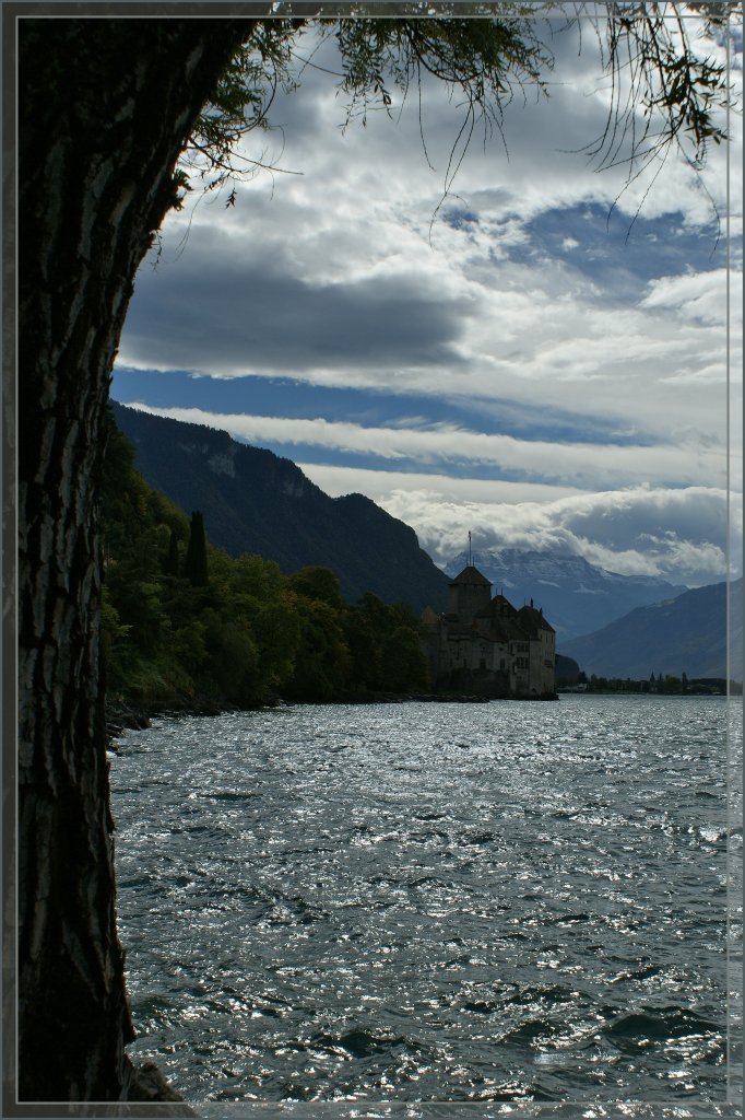 Wetterumschwung beim Ch�teau de Chillon am Genfersee. 
4. Okt 2010