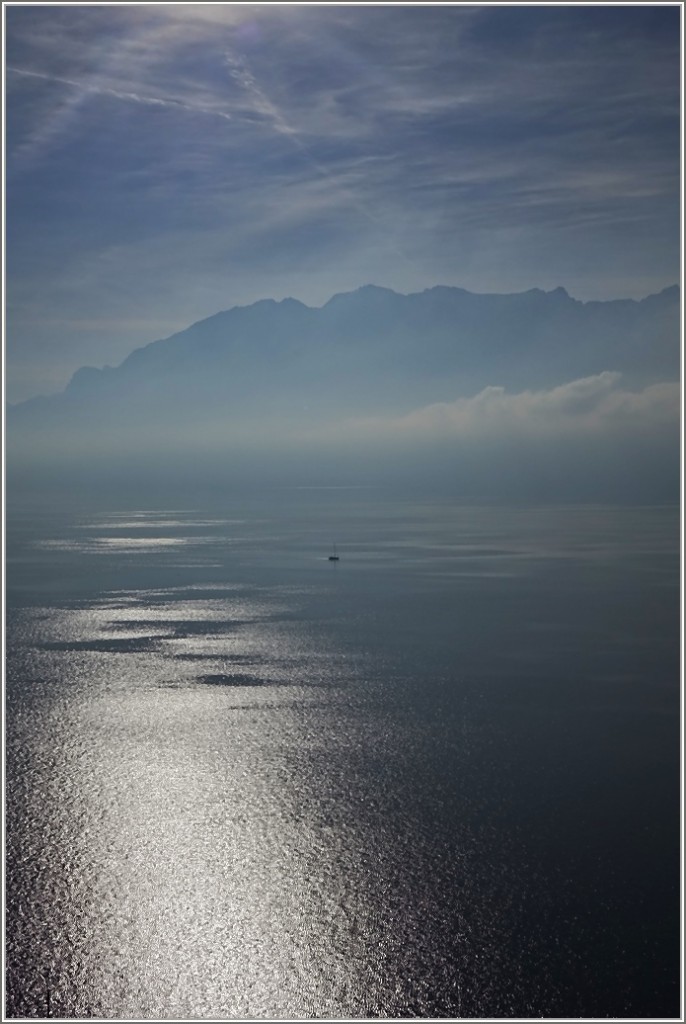 Kleines Schiff, auf grossem See..
(22.11.2014)
