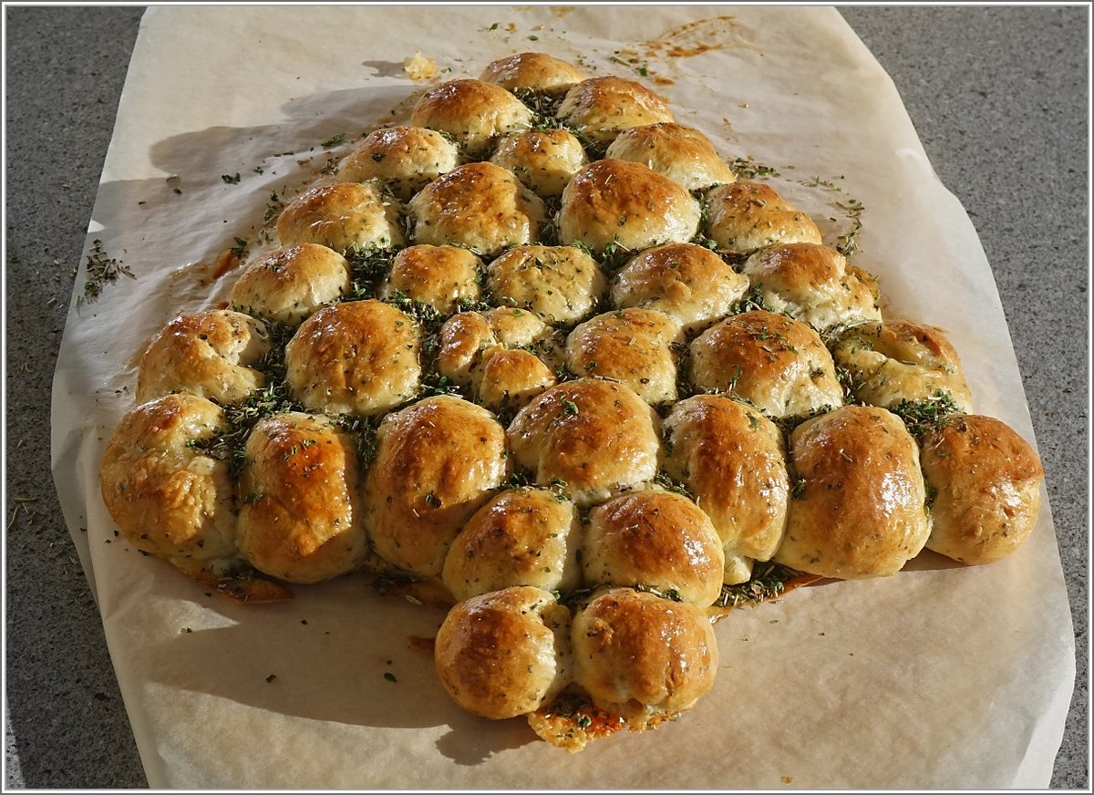 Mit diesem besonderen Tannenbaum wünschen wir fröhliche und gesegnete Weihnachten.
(21.12.2019)