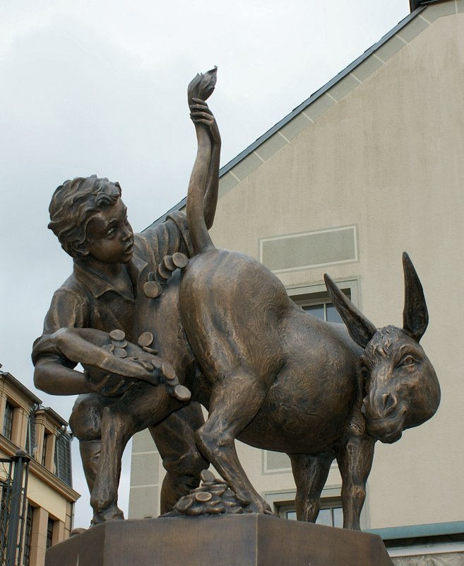 So manch einer w�re froh h�tte er einen solchen Esel bei sich zu Hause stehen...
(M�rz 2009)