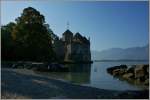 Herbstliche Morgenstimmung am Ch�teau de Chillon.